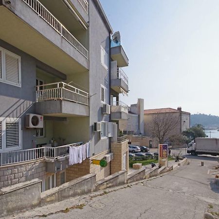 Apartment GG Makarska Bagian luar foto