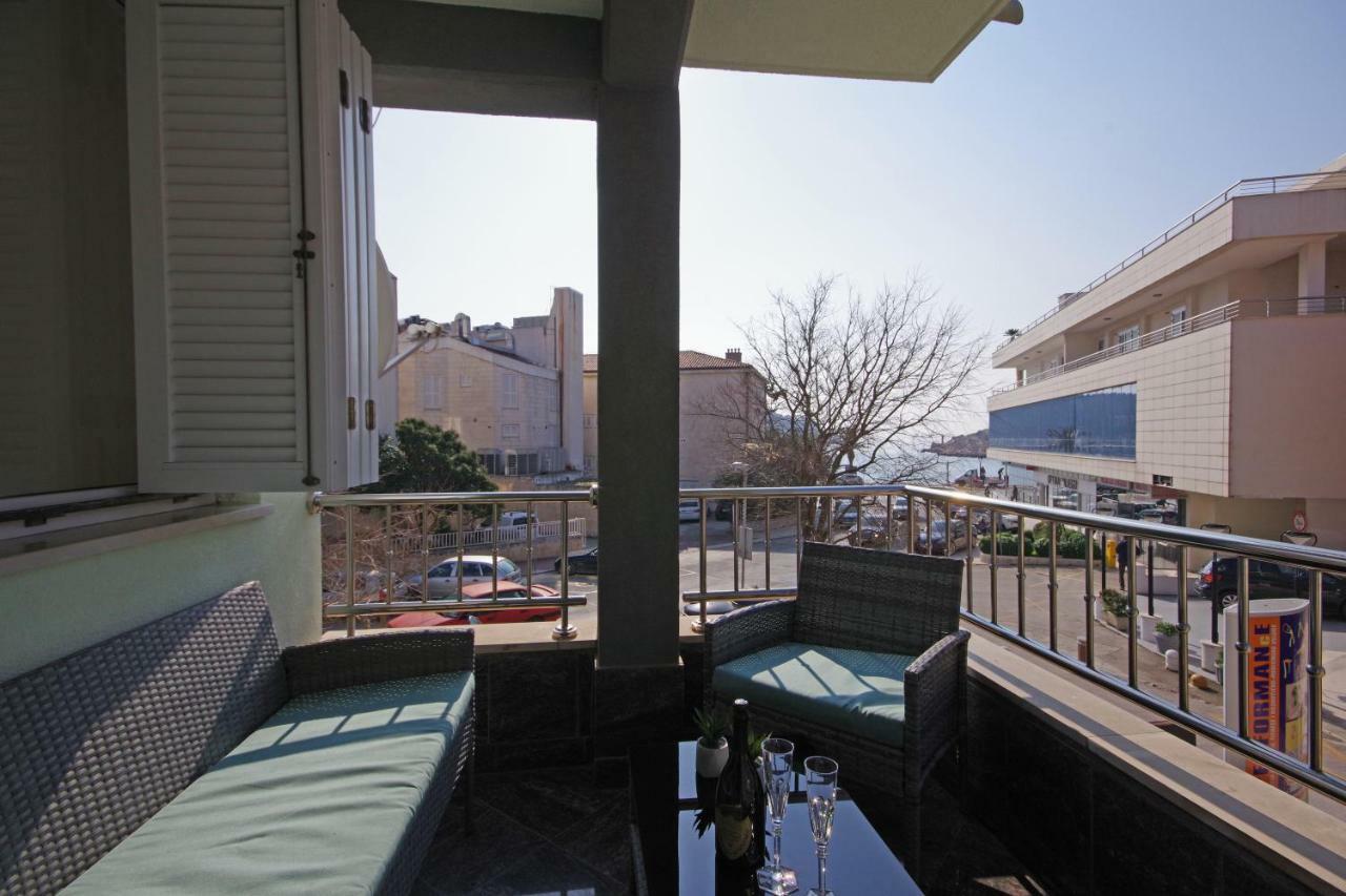 Apartment GG Makarska Bagian luar foto